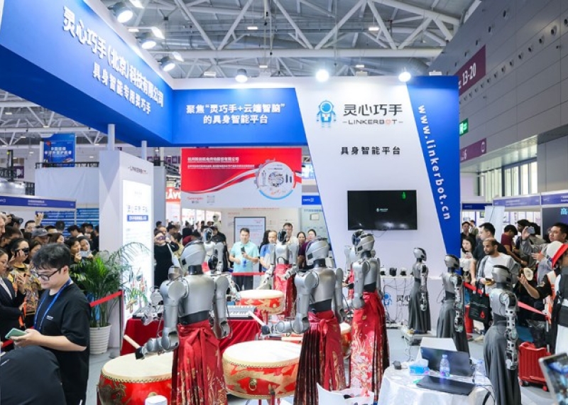 第三步：展前筹备与布展
